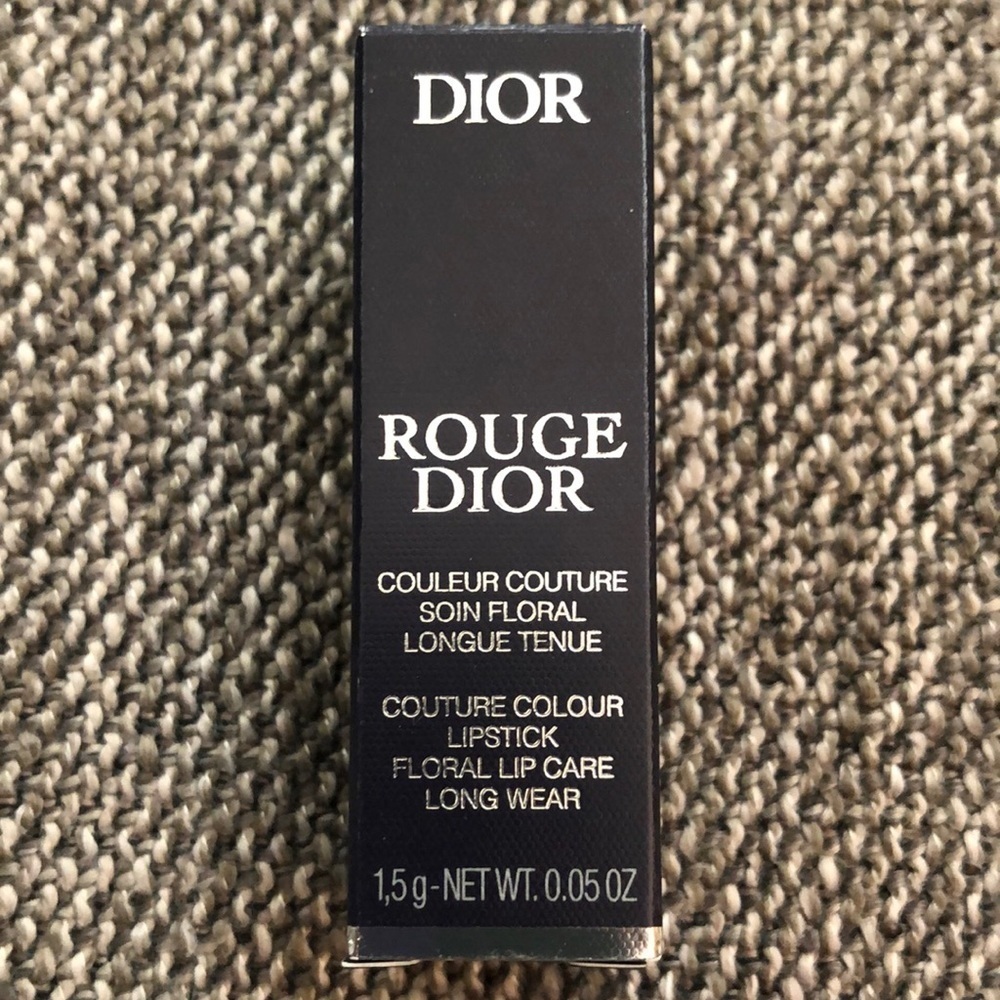 Dior Luxury Rouge Gift Lipstick 999 Satin Red 1.5g-0.05oz Miniature - Picture 7 of 10
